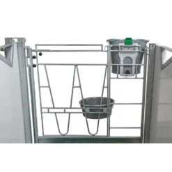 Ophangbeugel Tbv Kalverdrinkemmer ECF1 7 Ophangbeugel Tbv Kalverdrinkemmer ECF1 -Easyfix Winkel Application20shot N0050BBMM02 X X 1506017 750x750 1696407648740