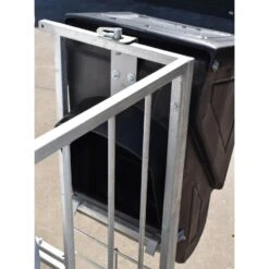 Regenbestendige Voederbak Voor Standaard En XL Kalveriglo -Easyfix Winkel Application20shot N0050BBMM02 X X 1509017 750x750 1666776743213